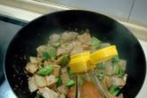 豉香干炒土豆片的做法图解7