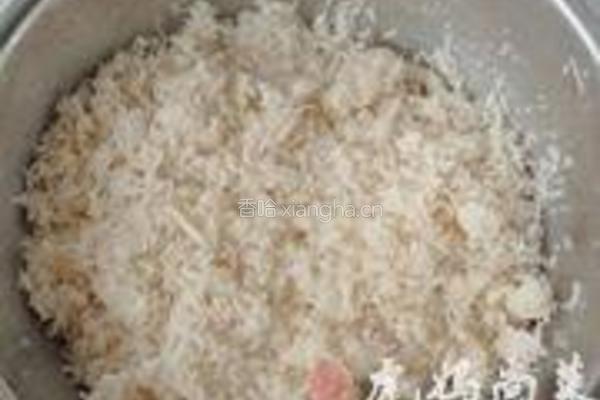 莲藕大肉包子的做法图解3