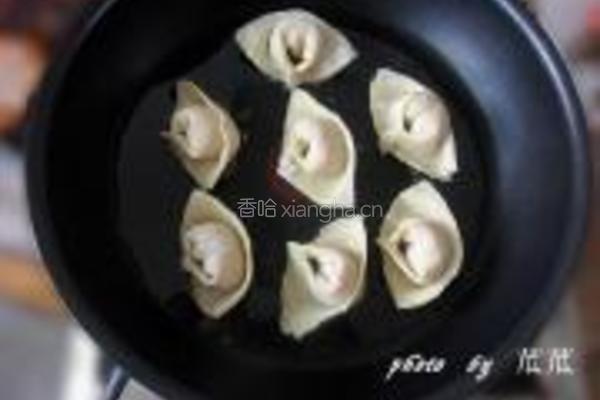 馄饨鸡蛋饼的做法图解9