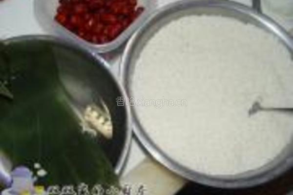 蜜枣粽的做法图解1