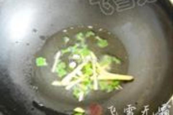 青椒炒猪耳的做法图解4