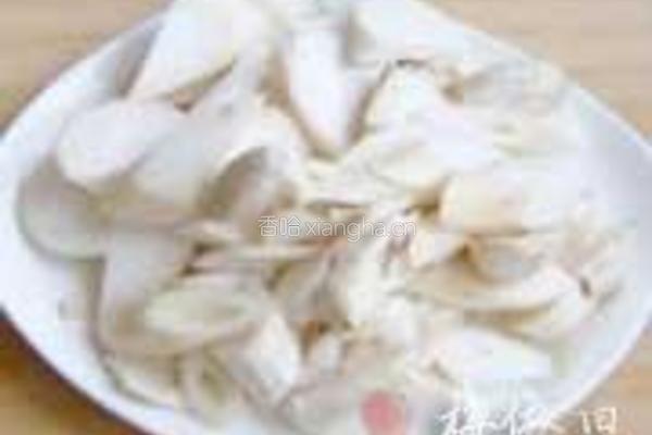 双菇牛腩的做法图解1