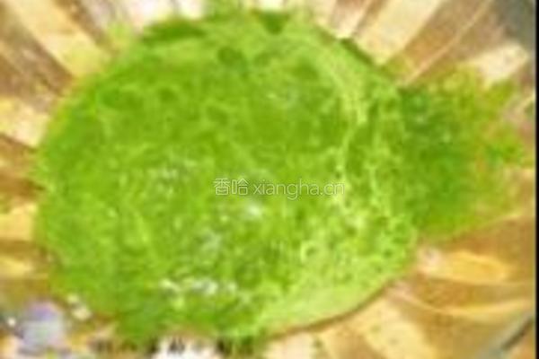 鸡腿菠菜面的做法图解1