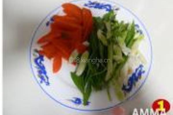 青蒜胡萝卜炒鸭血的做法图解1