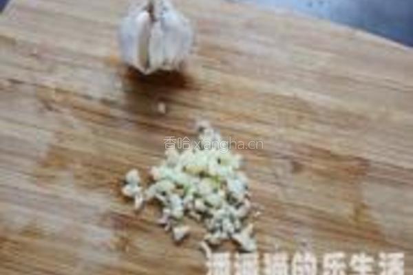 嫩桃仁拌豆尖的做法图解3