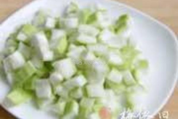 瓠瓜炒肉的做法图解2