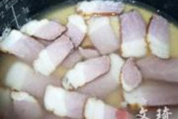 腊肉焖小米的做法图解5