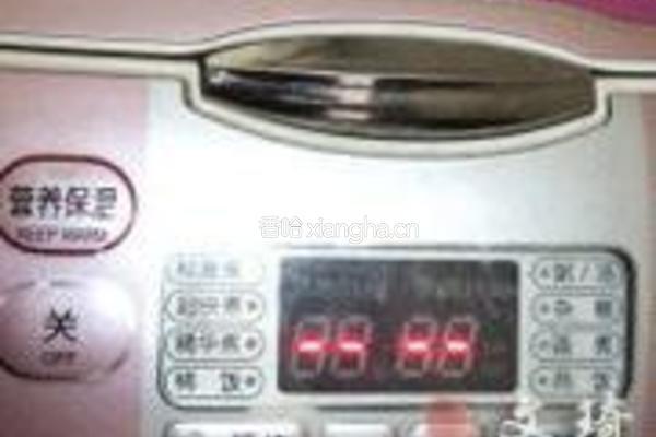 腊肉焖小米的做法图解6