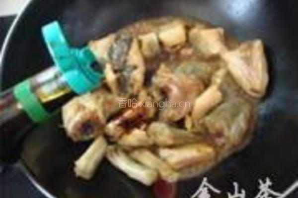 海鲶鱼炖茄子的做法图解6