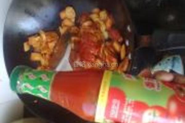 海鲜风辣白菜炒饭的做法图解5