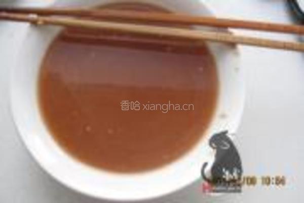 浇汁大黄花的做法图解5