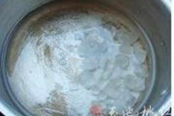 木瓜红枣炖鲜奶的做法图解2