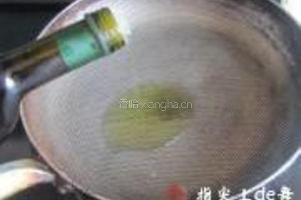 香菠凉瓜炒鸡片的做法图解8
