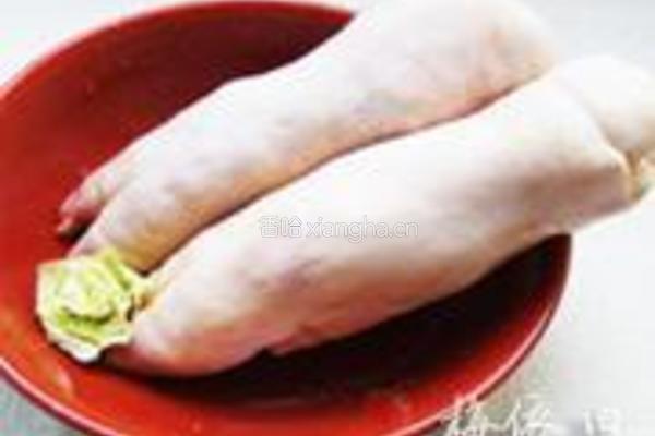 酱焖辣猪蹄的做法图解1
