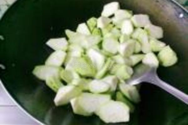 蒜蓉炒丝瓜的做法图解5