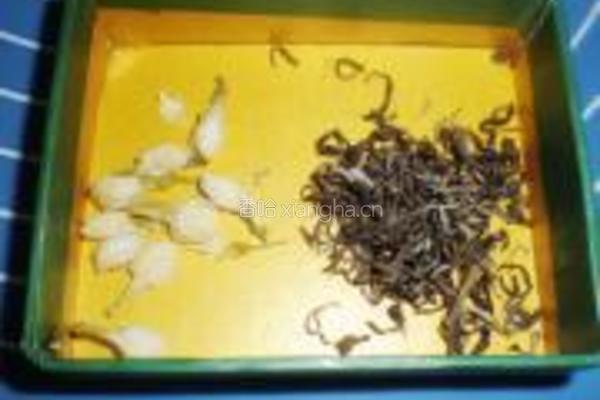 茉莉花绿茶的做法图解1