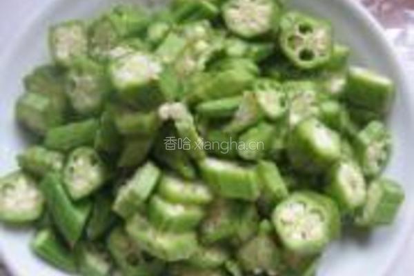 秋葵炒鸡蛋的做法图解1
