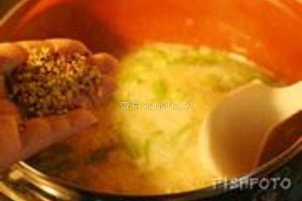 桂花芦笋糙米粥的做法图解7