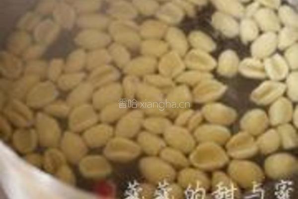 北极甜虾酸菜杂粮猫耳面的做法图解8