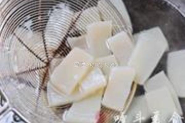 家常炒魔芋豆腐的做法图解2
