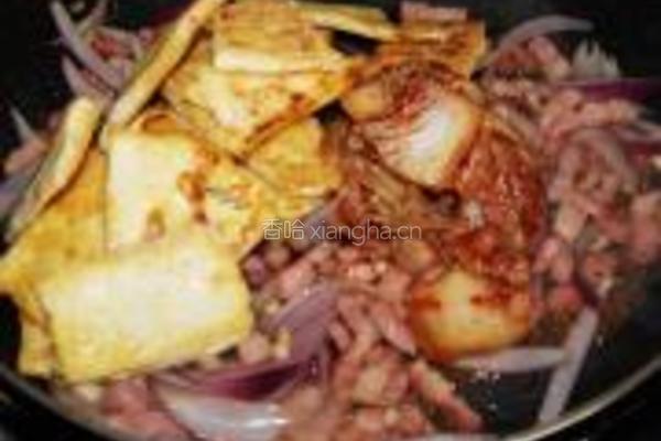 咸肉泡菜炒豆腐的做法图解17