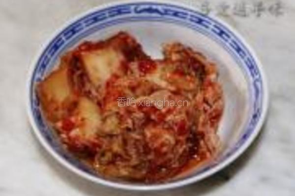 咸肉泡菜炒豆腐的做法图解3