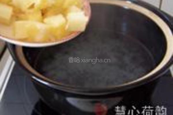 银耳香梨甘蔗罗汉果蜂蜜茶的做法图解6