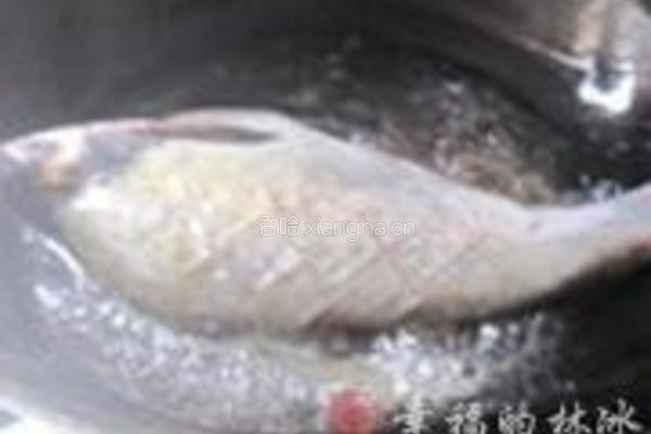 红油豆瓣武昌鱼的做法图解1