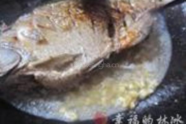 红油豆瓣武昌鱼的做法图解3