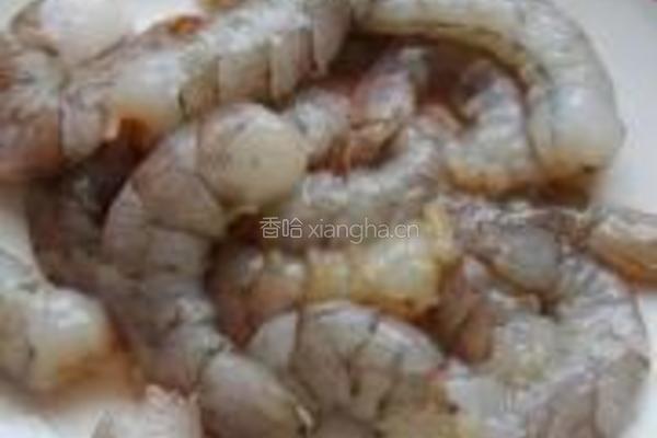 虾仁甜瓜炒饭的做法图解1