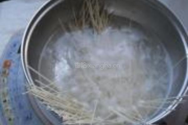 番茄热汤面的做法图解3