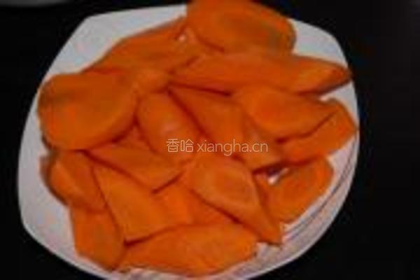 胡萝卜玉米马蹄汤的做法图解3