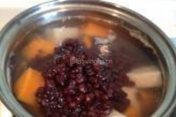 红豆芋艿甜汤的做法图解2