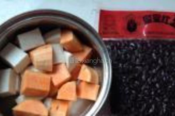 红豆芋艿甜汤的做法图解1