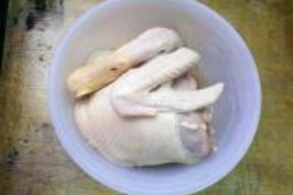三杯鸭的做法图解1