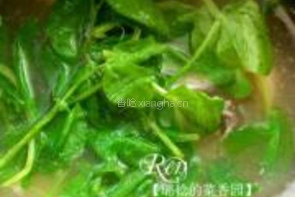 花鲢鱼片豌豆尖汤的做法图解9
