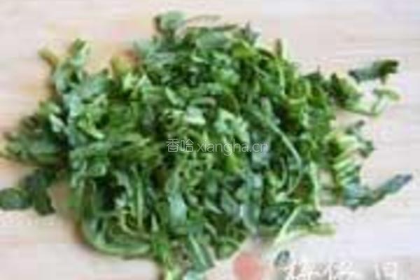 荠菜豆渣饼的做法图解2