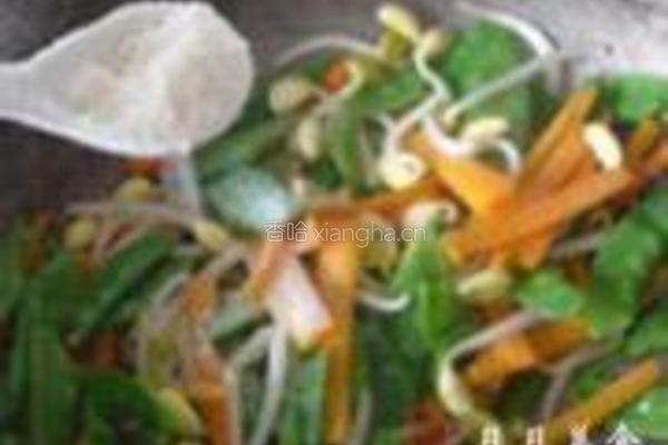 荷兰豆炒胡萝卜的做法图解7