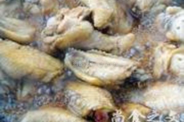 秘制酱鸡翅的做法图解4