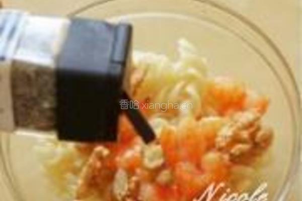 鲜虾桃仁螺丝粉的做法图解7