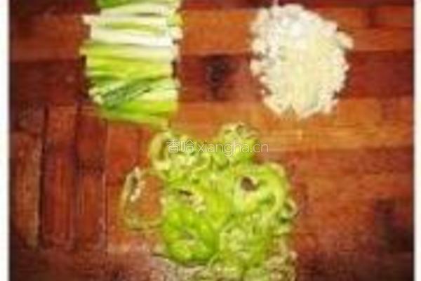 香辣豆豉炒魔芋的做法图解1
