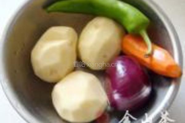 香辣干锅土豆片的做法图解1