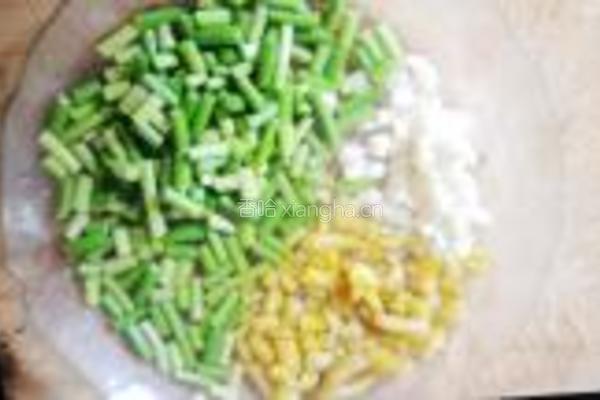 小米椒蒜苗炒鸭肾的做法图解2