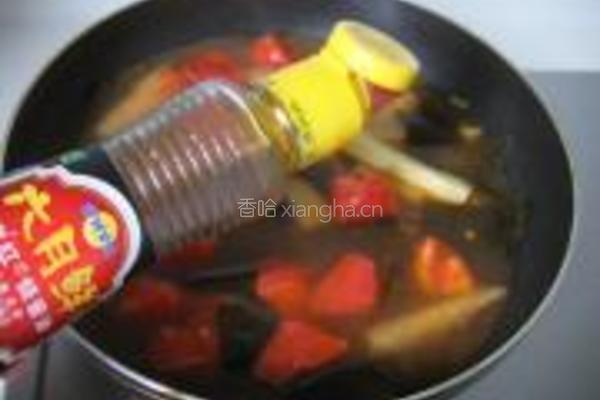土豆番茄海带汤的做法图解6