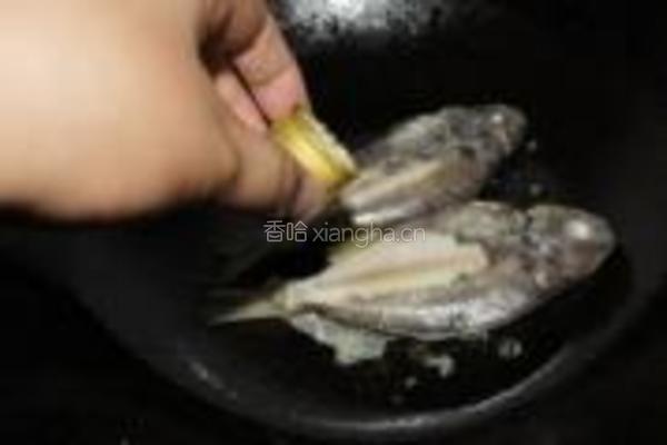 清煮刀鲳鱼的做法图解3