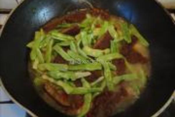 豆角烧肉饼的做法图解10