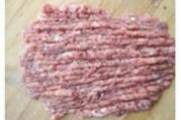 豆角烧肉饼的做法图解1