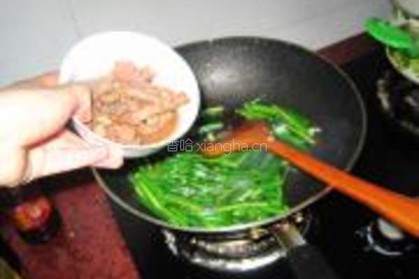 牛肉炒韭苔的做法图解10