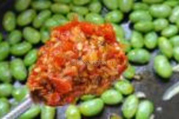 剁椒毛豆炒鸡蛋的做法图解8
