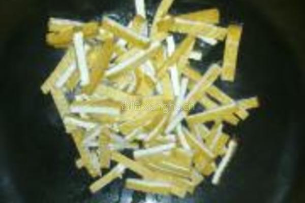 芹菜炒香干的做法图解4